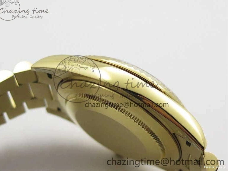 1218 Day-Date 40mm 228239 BP New Dial Version 904 YG Silver Stick Markers Dial on YG President Bracelet A Sophisticated 2807